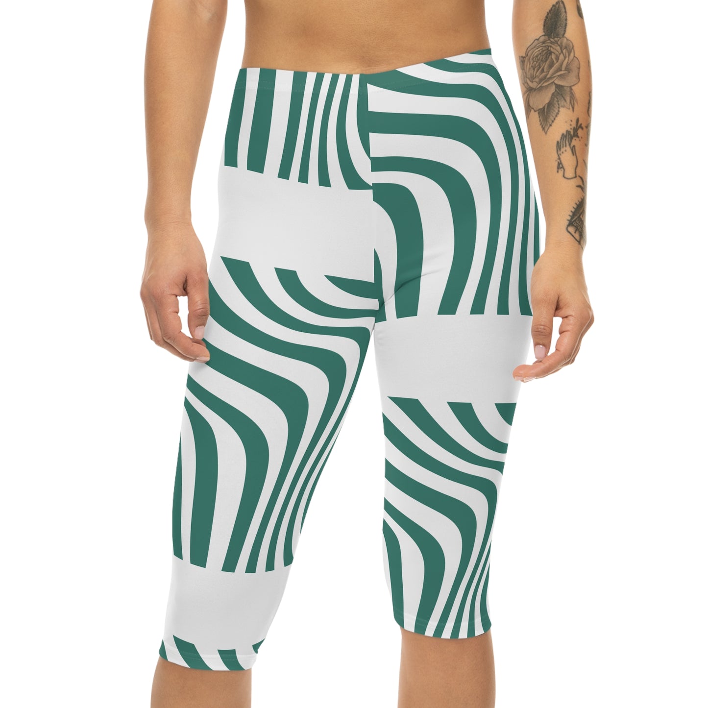 Stylish Women’s Capri Leggings with Abstract Green Design