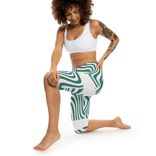 Stylish Women’s Capri Leggings with Abstract Green Design